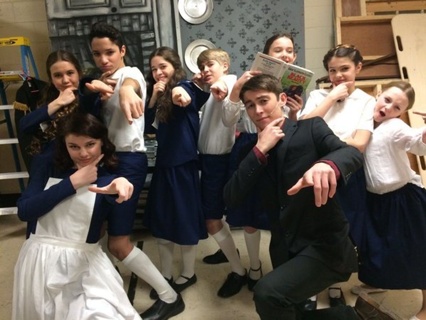 Photo Flash: PIPPIN Touring Cast and Regional Casts Take Saturday Intermission Pics #SIP Photo Flash: PIPPIN Touring Cast and Regional Casts Take Saturday Intermission Pics #SIP Image