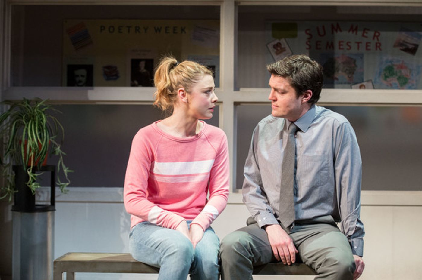 Photo Flash: First Look at REASONS TO BE HAPPY's UK Debut at Hampstead Theatre  Image