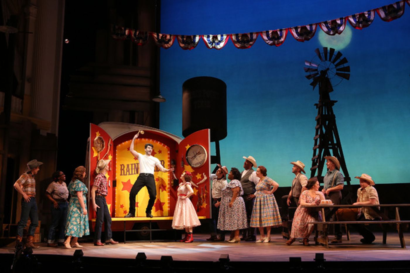 Photo Flash: First Look at 110 IN THE SHADE at Ford's Theatre  Image