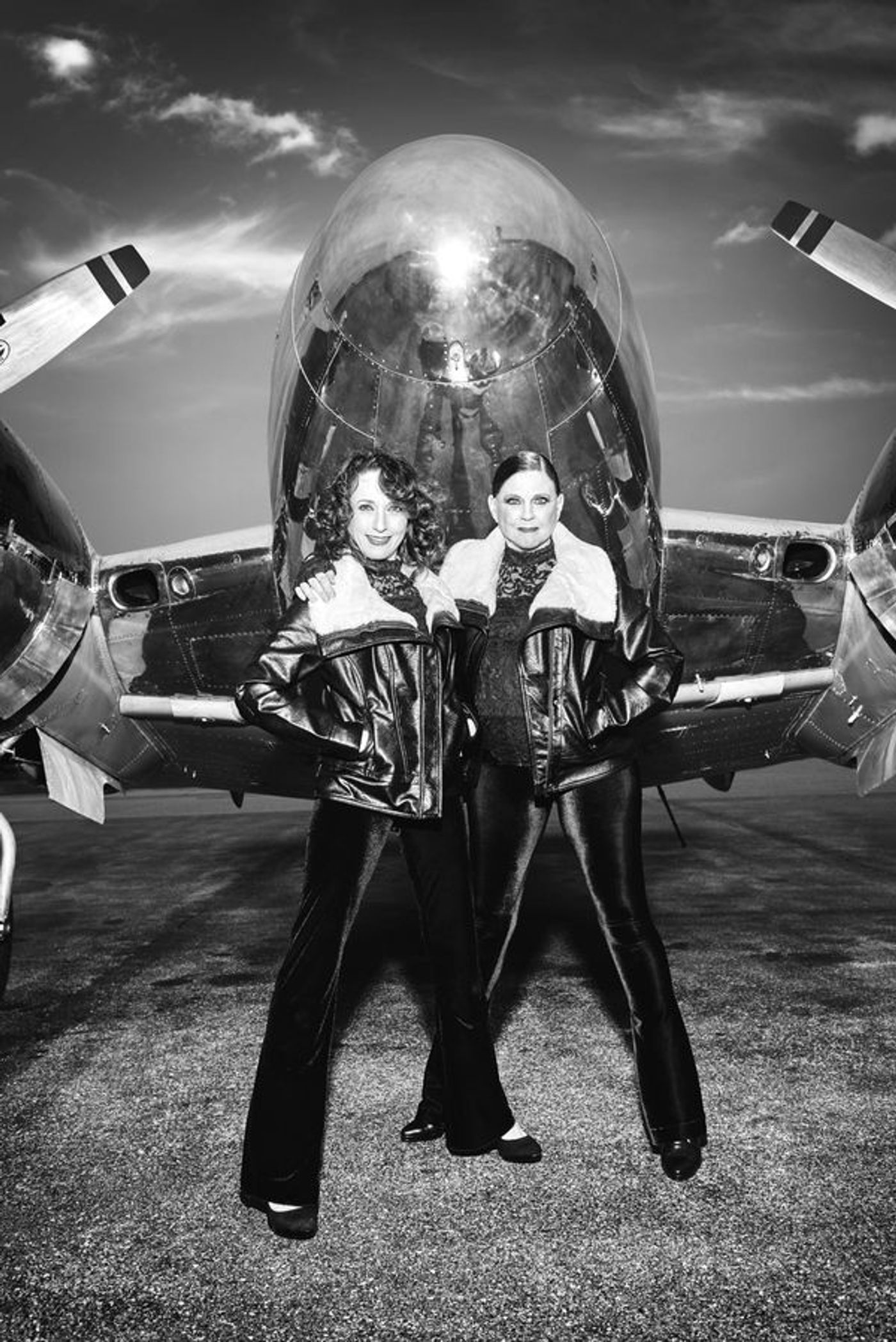 Photo Flash: CHICAGO to 'Kill It Worldwide' for 20th Anniversary with New Artwork, Costumes and More Image