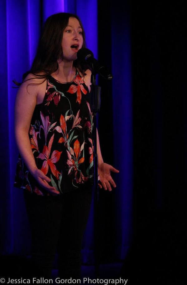 Abbey Rose Gould Photo