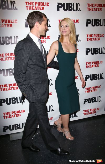 Hugh Dancy and Claire Danes  Photo