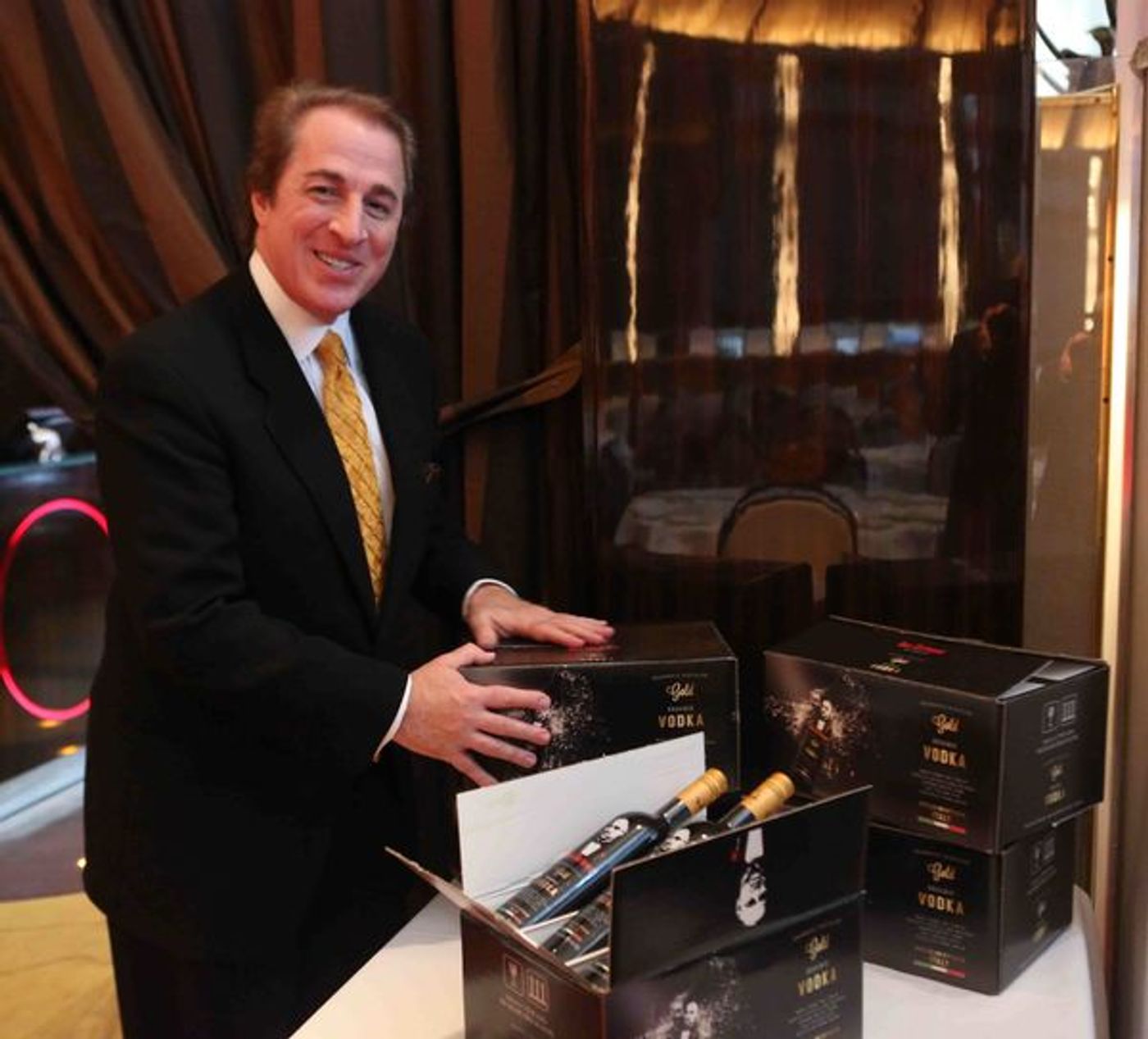 Photo Coverage: Gianni Russo Performs At Le Cirque  Image