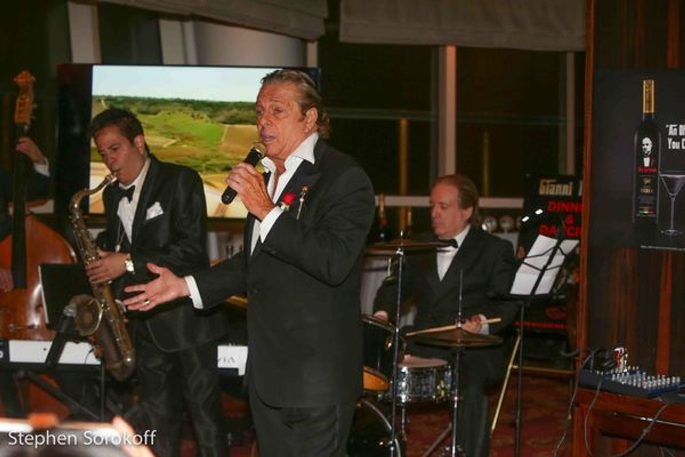 Photo Coverage: Gianni Russo Performs At Le Cirque  Image
