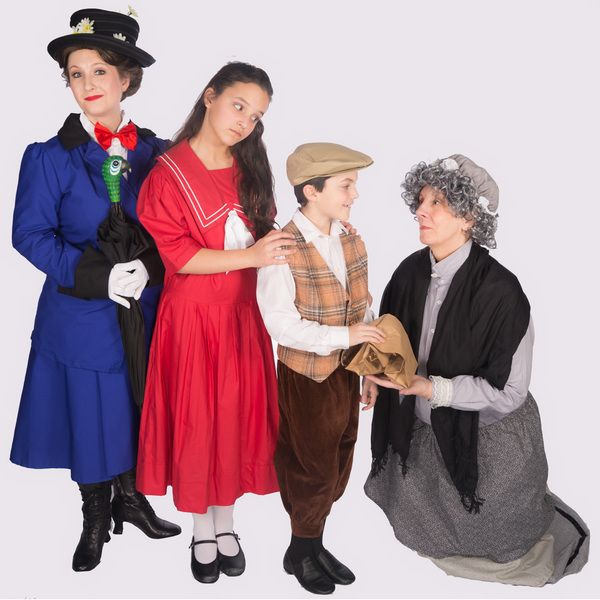 Elizabeth Rzasa, Makenna Katz, Dylan Katz, Teresa Welby Photo