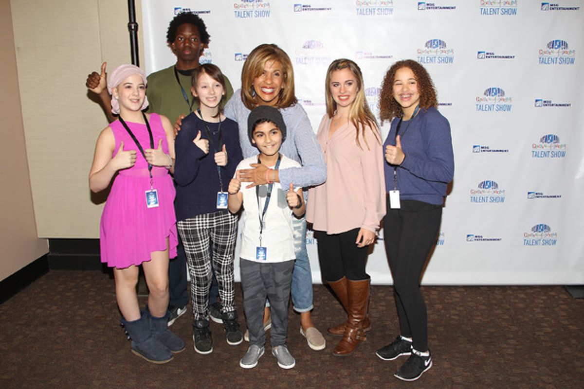 Hoda Kotb with Garden of Dreams Kids at 