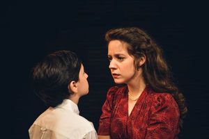 Afton Parker and Josh Davis @ BroadwayWorld Afton Parker and Josh Davis Photo