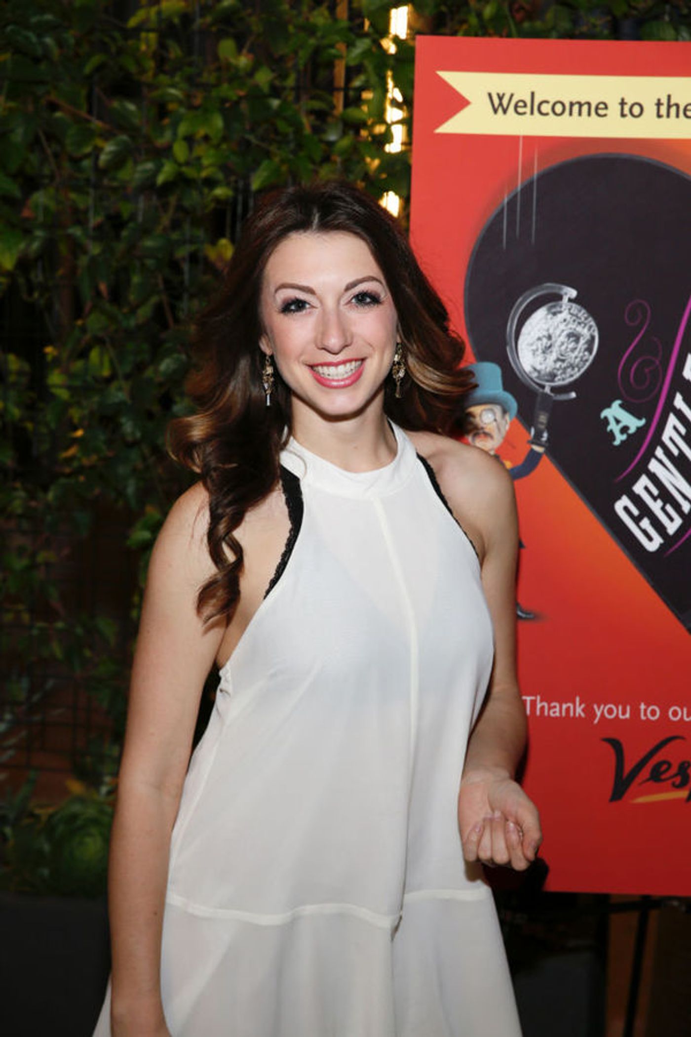 Photo Flash: Red Carpet Arrivals at A GENTLEMAN'S GUIDE in LA - Darren Criss, Shoshana Bean, Jane Kaczmarek and More!  Image