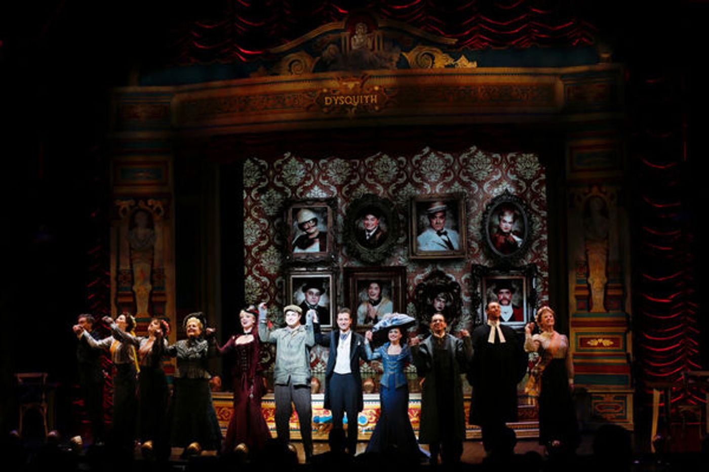 Photo Flash: Red Carpet Arrivals at A GENTLEMAN'S GUIDE in LA - Darren Criss, Shoshana Bean, Jane Kaczmarek and More!  Image