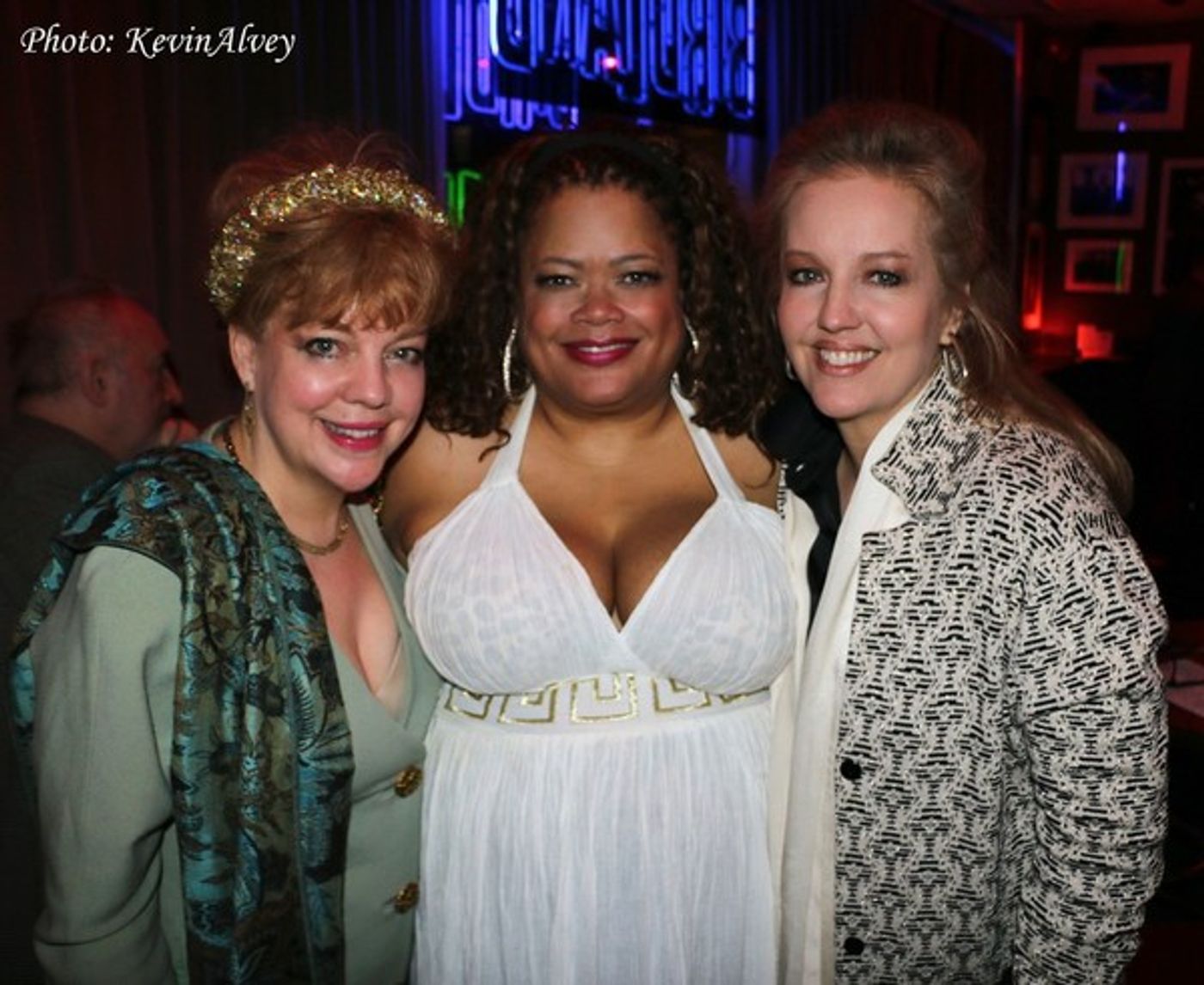 Photo Flash: Natalie Douglas Celebrates New CD HUMAN HEART at Birdland  Image