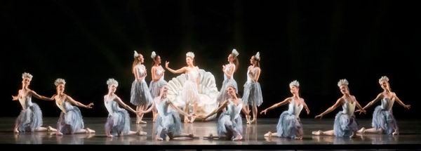 Photo Flash: MCB's A MIDSUMMER NIGHT'S DREAM Features Michele Oka Doner's Ocean-Inspired Costumes  Image