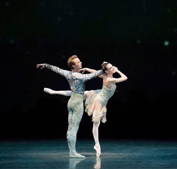 Photo Flash: MCB's A MIDSUMMER NIGHT'S DREAM Features Michele Oka Doner's Ocean-Inspired Costumes  Image