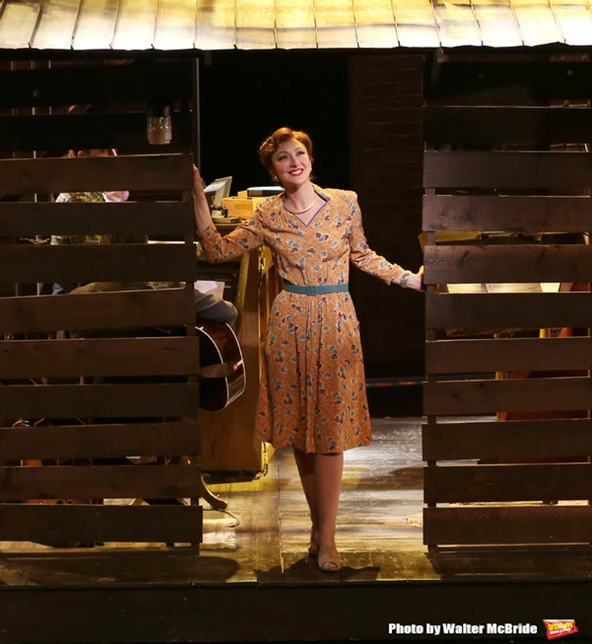 Carmen Cusack and cast  at 