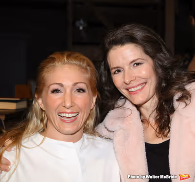 Sarah Jane Shanks and Edie Brickell Photo