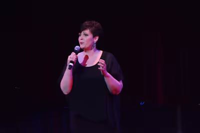 Lisa Howard Photo