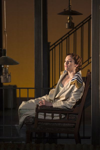 Betsy Morgan as Louisa MacPhail  Photo