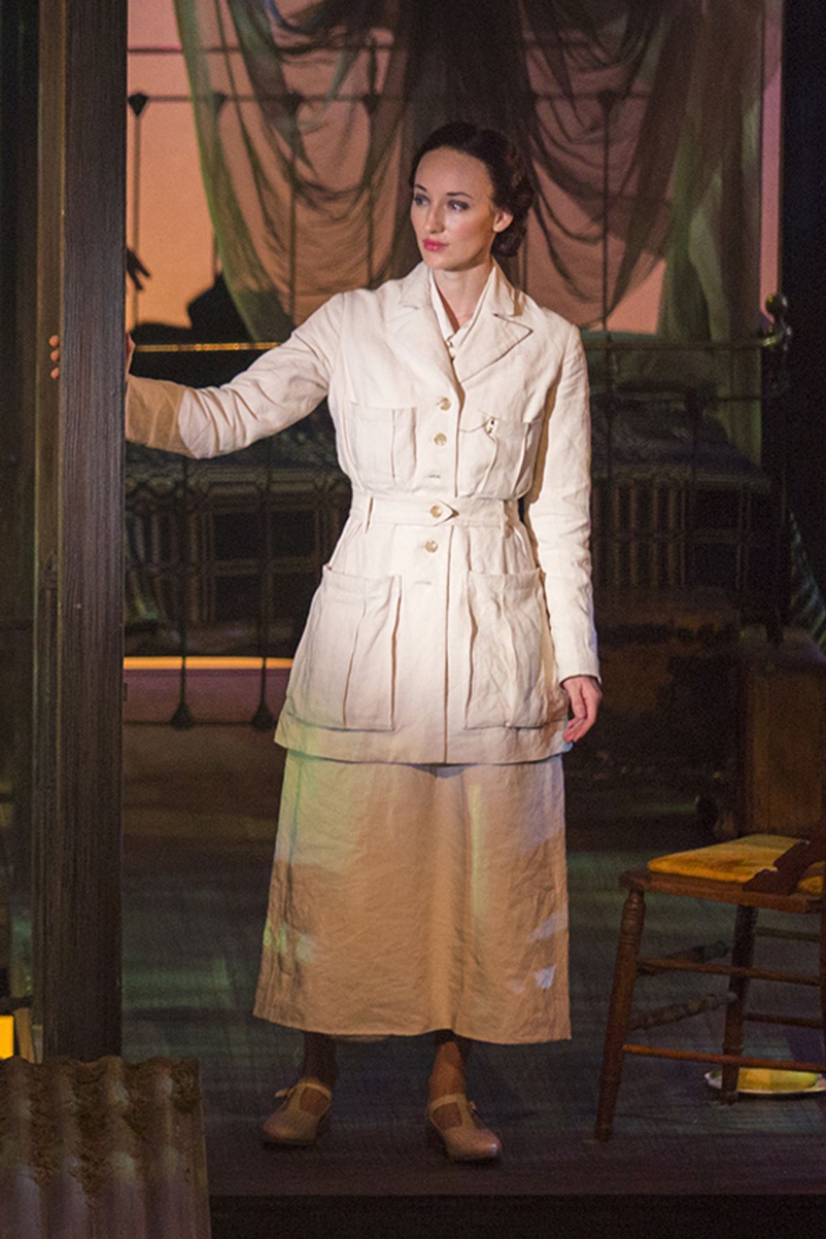 Elizabeth A. Davis as Anna Davidson at 