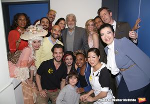 Placido Domingo with nephew and the cast Photo