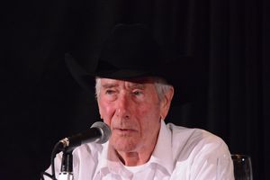 Robert Fuller Photo