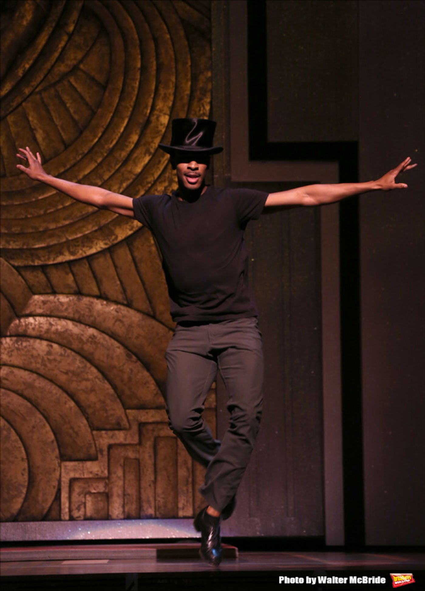 Photo Coverage: It's a Cirque Life at the Lyric Theatre- PARAMOUR Cast Gives a Sneak Peek!  Image