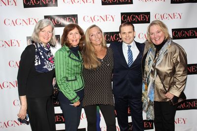 Anne Roberts, Ciji Ware, Maryann Morrison, Robert Creighton and Theresa Cagney Morris Photo