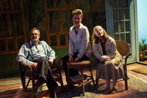 Jonathan Putnam, Lori Cannon and Danielle Mann @ BroadwayWorld Jonathan Putnam, Lori Cannon and Danielle Mann Photo