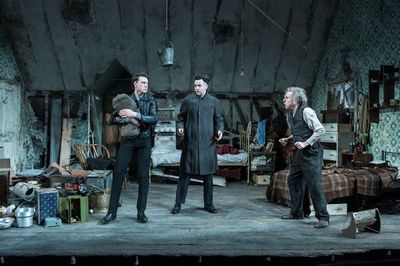 Daniel Mays, Timothy Spall, George Mackay Photo