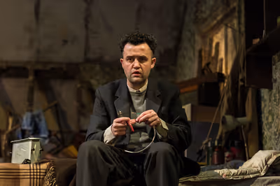 Daniel Mays Photo
