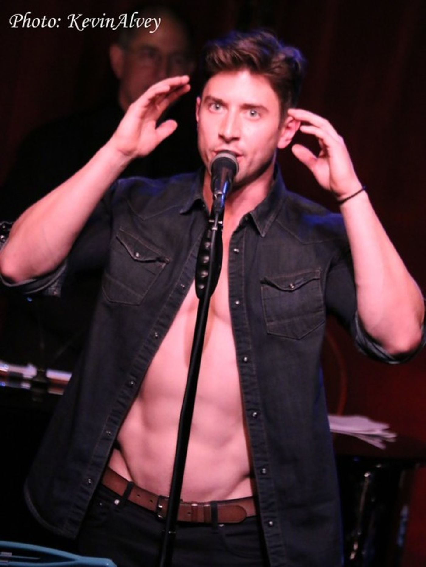 Photo Flash: Nick Adams Brings BROADWAY FOR AFRICA to Birdland  Image