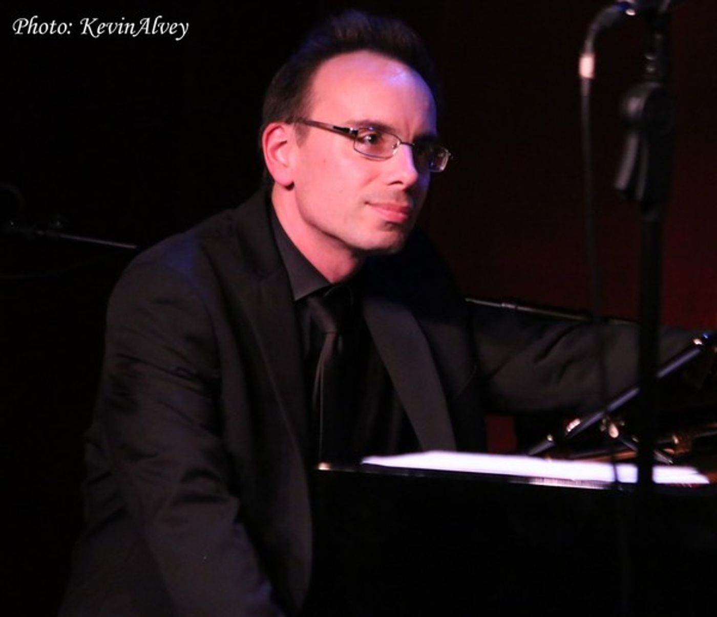 Photo Flash: Nick Adams Brings BROADWAY FOR AFRICA to Birdland  Image