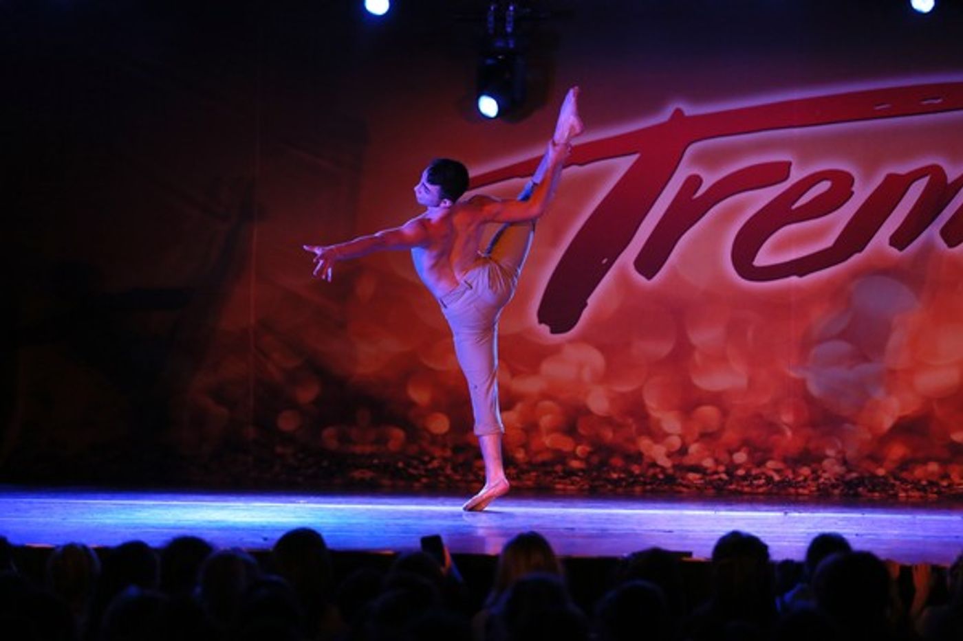 Photo Flash: Tremaine Dance Convention's 35th Anniversary Tour in Los Angeles  Image