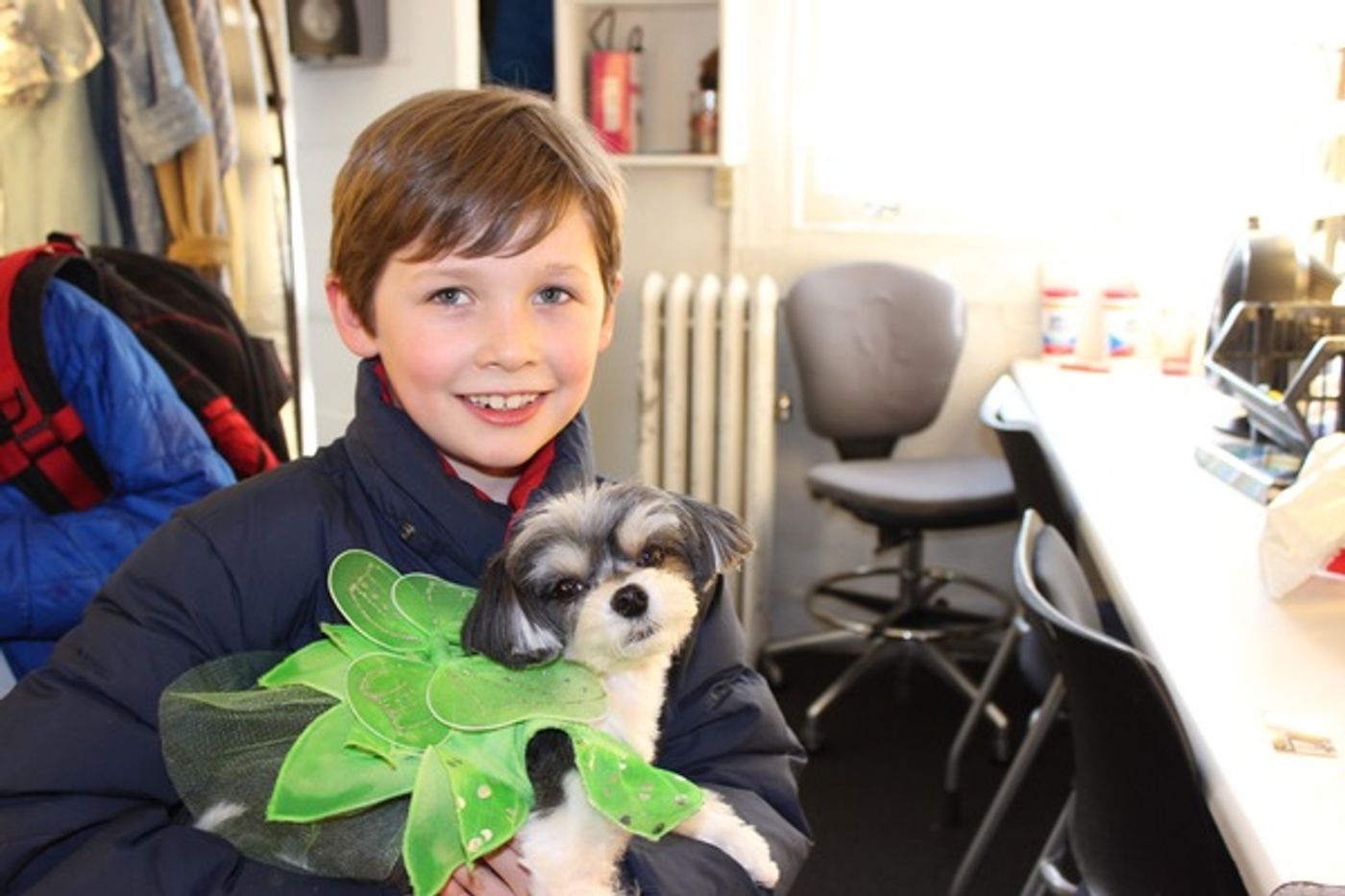 Photo Flash: Tinkerbelle the Dog Visits Broadway's FINDING NEVERLAND Photo Flash: Tinkerbelle the Dog Visits Broadway's FINDING NEVERLAND Image
