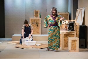 Emily Louise Perkins, Vinie Burrows; Photo by Ariella Axelbank @ BroadwayWorld Emily Louise Perkins, Vinie Burrows; Photo by Ariella Axelbank Photo