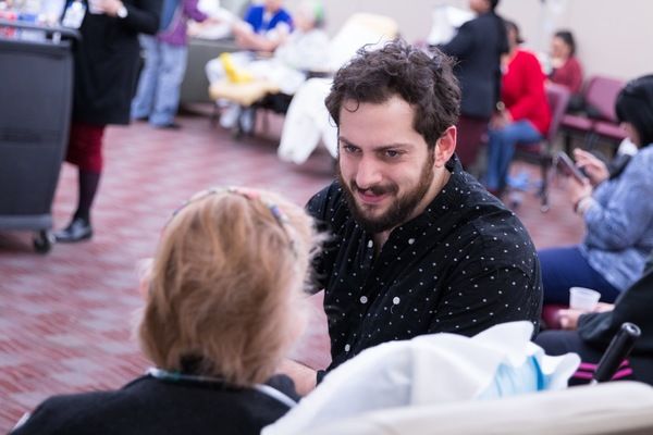 Photo Flash: Stars of FIDDLER ON THE ROOF Take Part in Sing For Your Seniors  Image