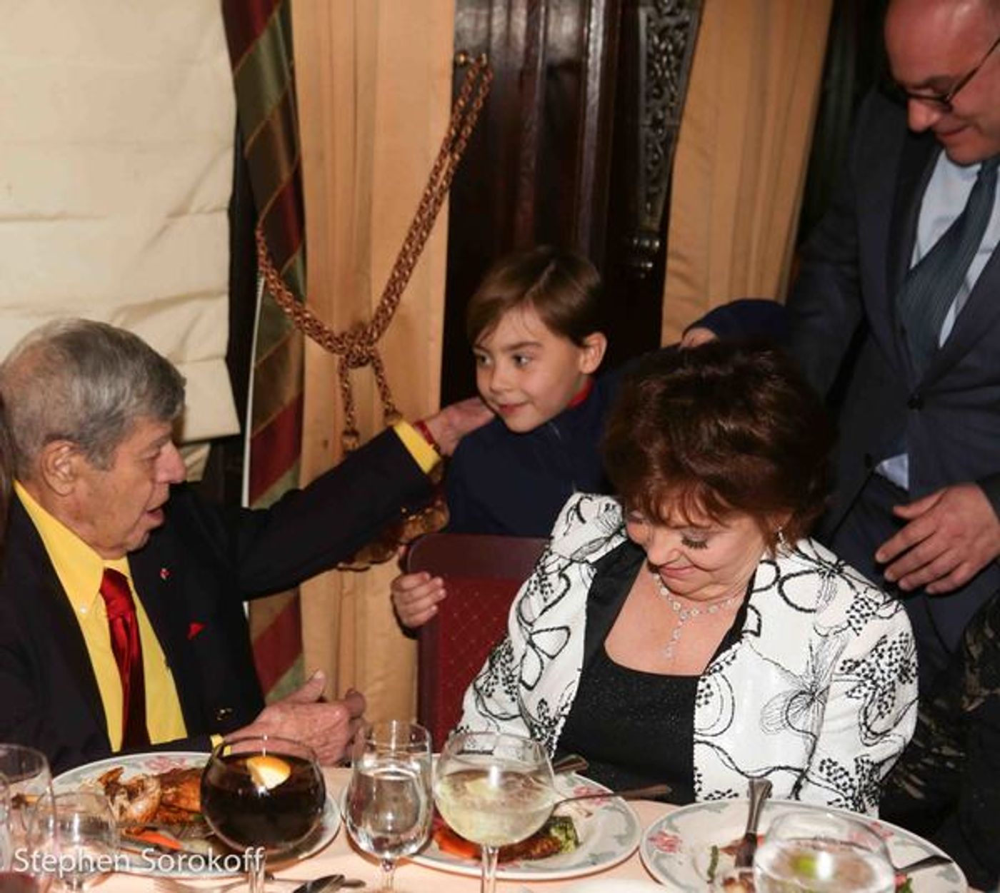 Photo Coverage: Friars Club Celebrates 90th Birthday Of Jerry Lewis with Robert De Niro and More!  Image