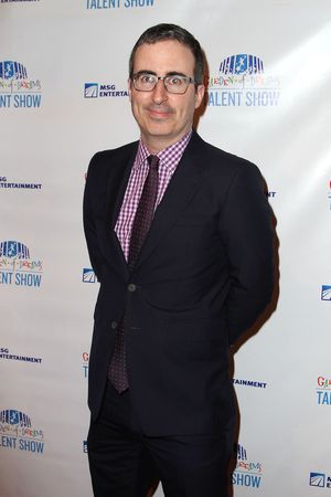 John Oliver Photo
