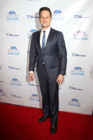 Josh Charles Photo