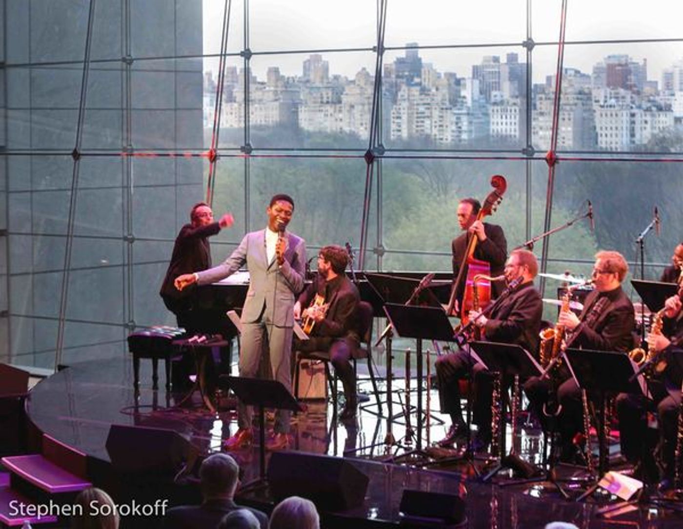 Photo Coverage: Michael Feinstein Brings The Great Jazz Standards to The Appel Room  Image
