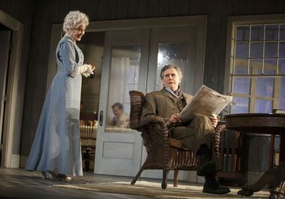 Jessica Lange and Gabriel Byrne Photo