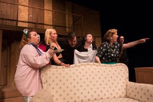 SHELLEIGH FERGUSON (Dotty), JENNIFER DAVY (Brooke), JONATHAN BILL (Lloyd), ANA BURY ( Photo