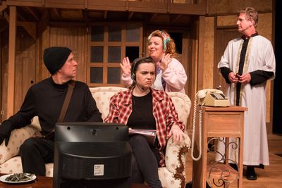 (seated) STEVE TARRY (Selsdon) and ANA BURY (Poppy); (standing) SHELLEIGH FERGUSON (D Photo