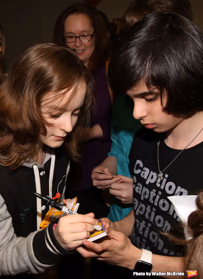 Sydney Lucas and Oscar Williams  Photo