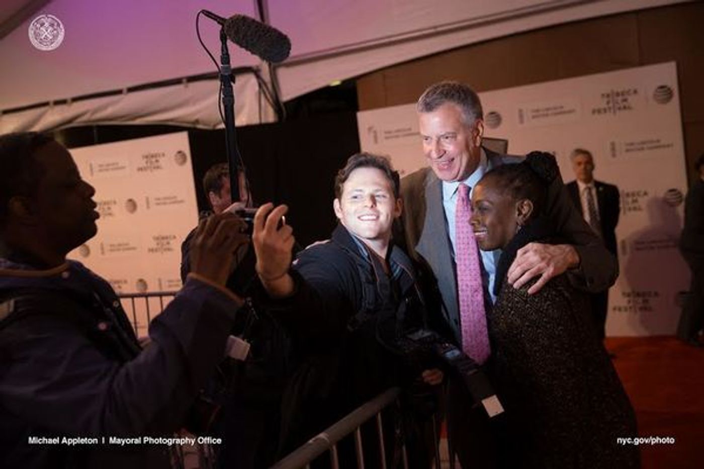 Photo Flash: Mayor Bill de Blasio and First Lady Chirlane McCray at Tribeca Film Festival Photo Flash: Mayor Bill de Blasio and First Lady Chirlane McCray at Tribeca Film Festival Image