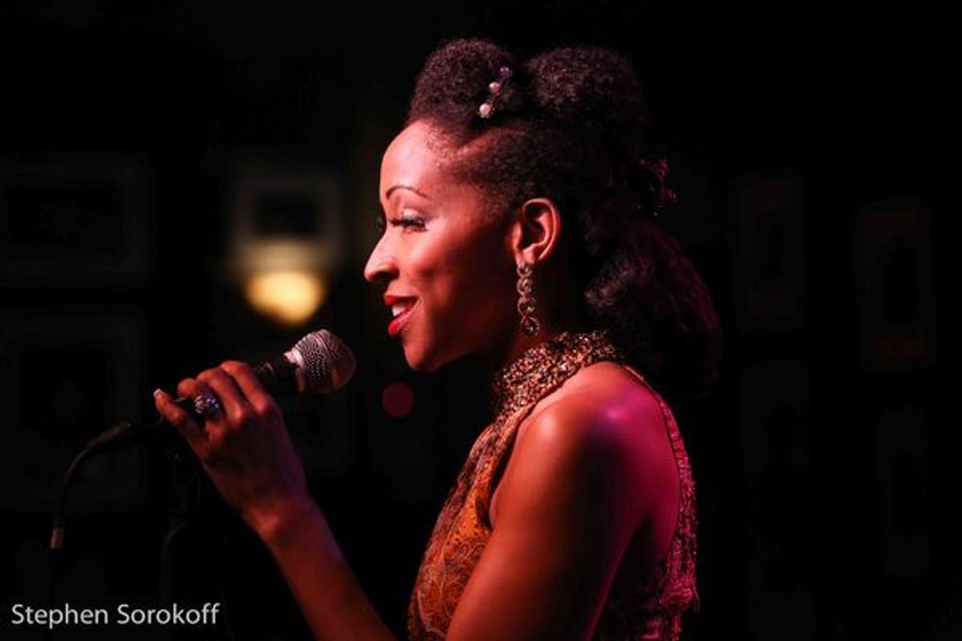 Photo Coverage: Broadway at Birdland Welcomes Jamie deRoy & Friends  Image