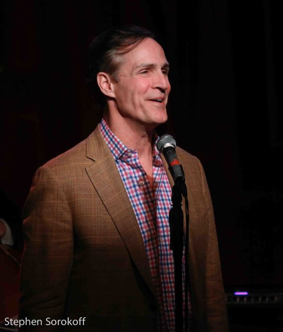 Howard McGillin at 
