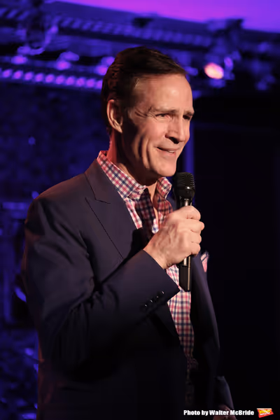 Howard McGillin  Photo