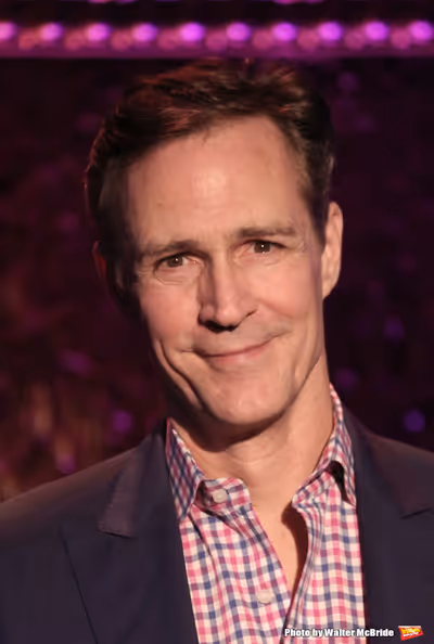Howard McGillin  Photo