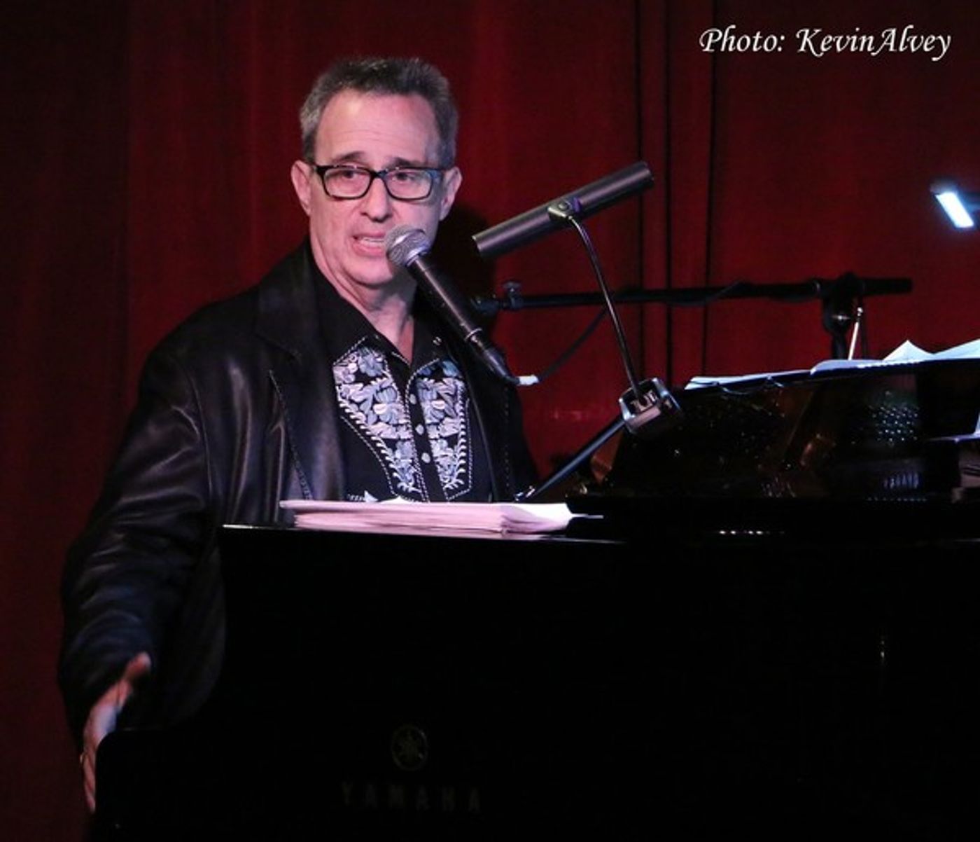 Photo Flash: Howard McGillin, Brad Oscar, Savannah Brown and More Join Jamie deRoy at Birdland  Image