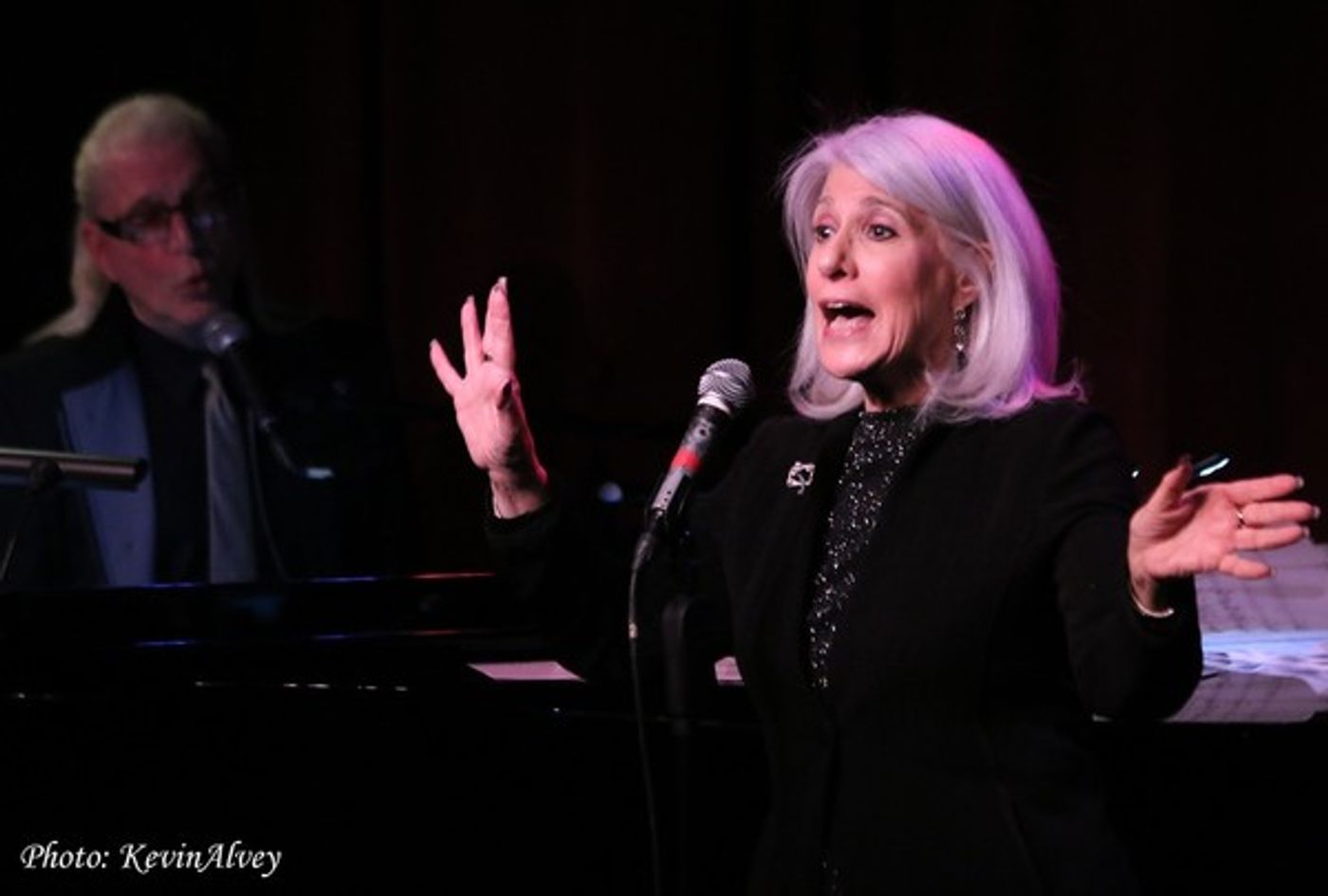 Photo Flash: Howard McGillin, Brad Oscar, Savannah Brown and More Join Jamie deRoy at Birdland  Image