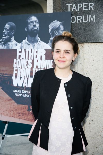 Mae Whitman Photo